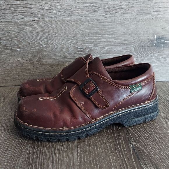 Eastland Womens Syracuse Slip-On Loafer, Brown Leather, 10 - Picture 4 of 9